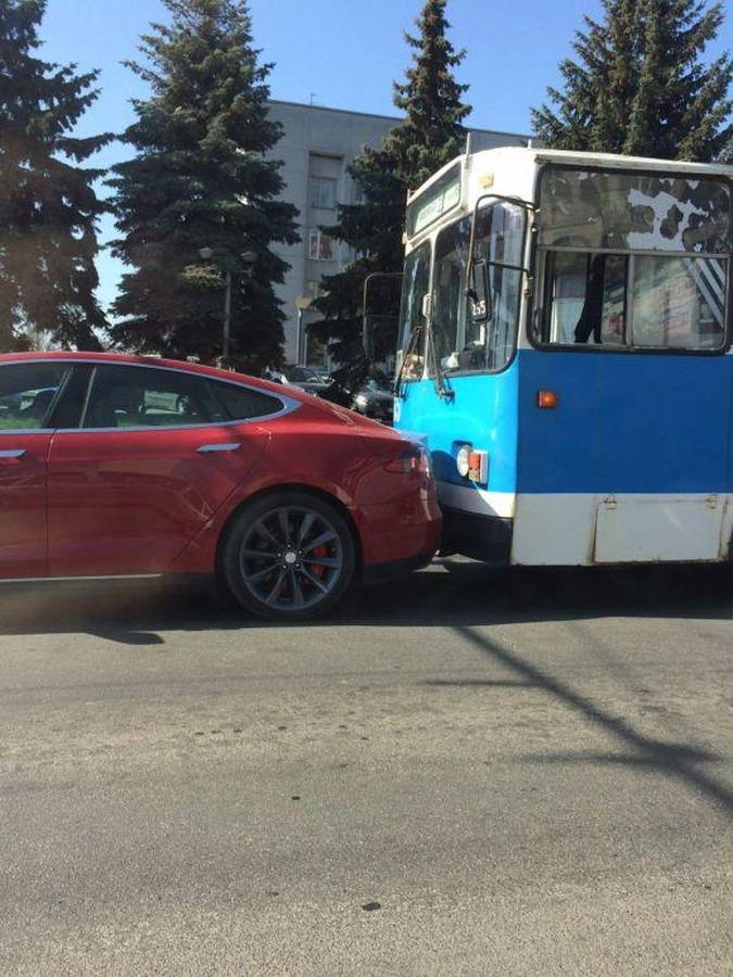 Tesla2