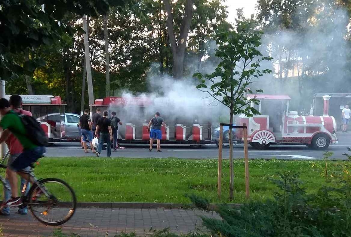 Zagorivsya avtopotyag u vinnyci 4 1