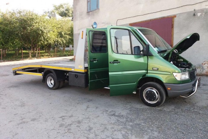 Kupit mercedes benz sprinter 312 gruz gruzovij evakuator monastyriska 412349